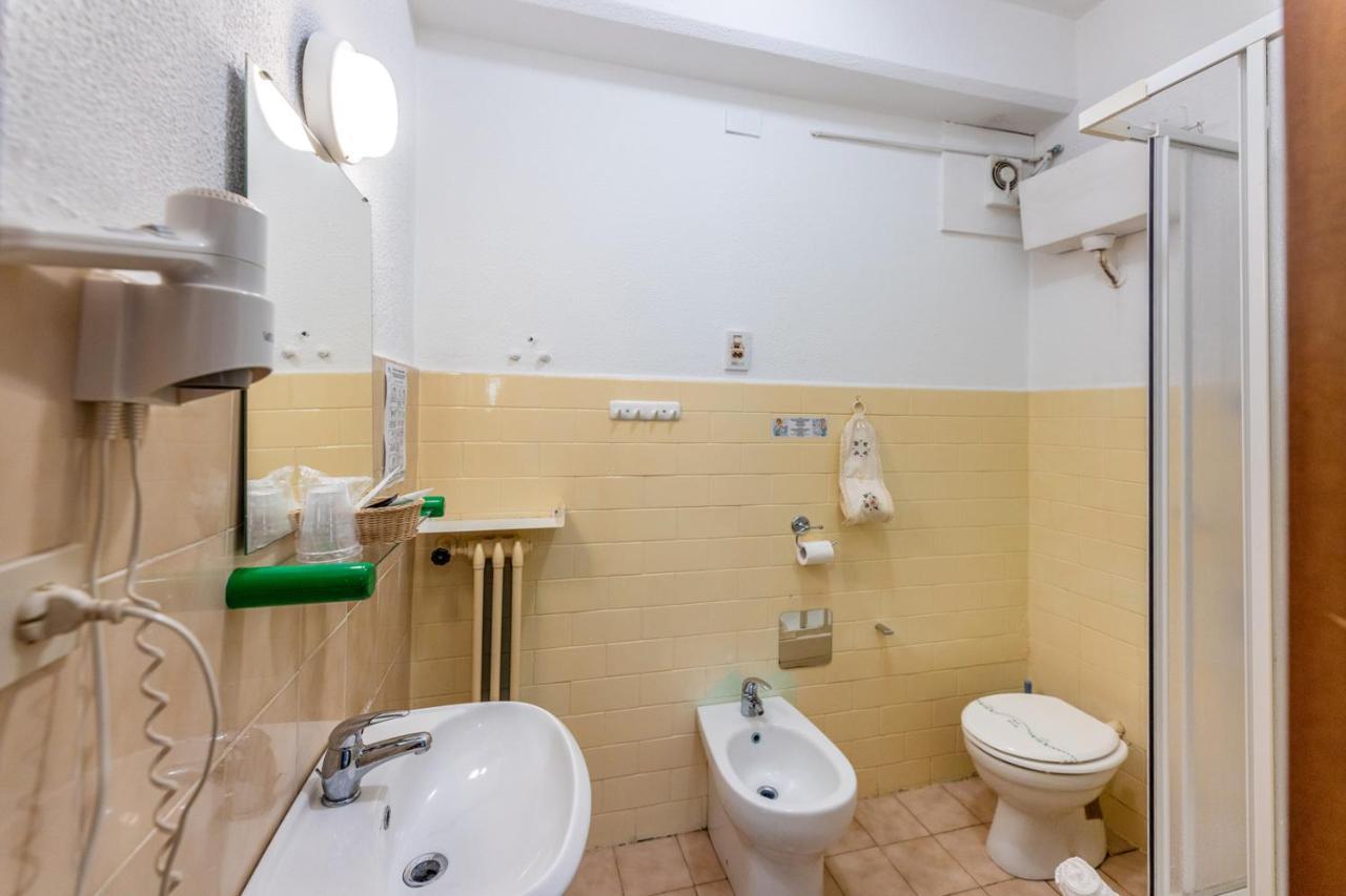 B&B Oasi Finale Ligure Exteriér fotografie