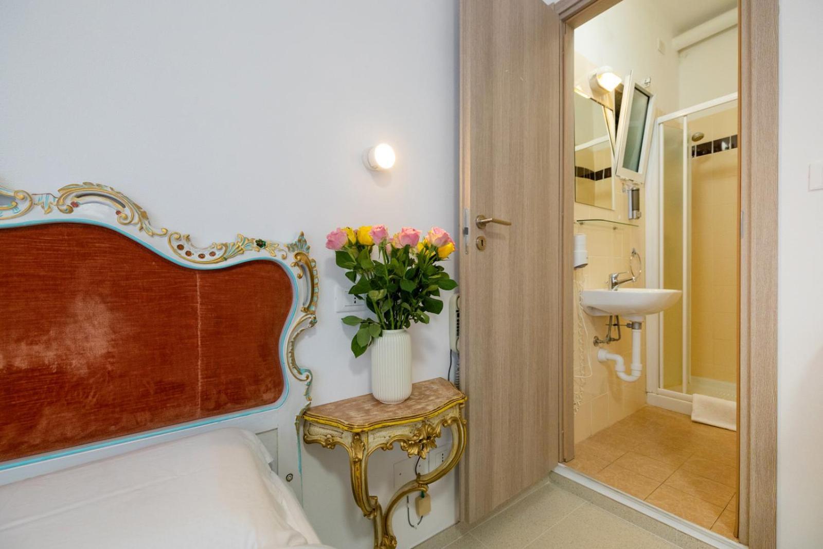 B&B Oasi Finale Ligure Exteriér fotografie